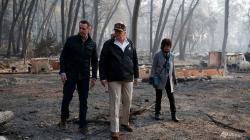 Tinjau Lokasi Kebakaran California, Trump: Ini Sangat Menyedihkan