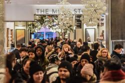 Rayakan Black Friday, Jutaan Warga Serbu Pusat Perbelanjaan di AS