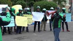 Pengemudi Ojol di Ponorogo Tuntut Prabowo Minta Maaf