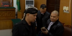 Dituntut 2 Tahun Penjara, Ahmad Dhani Buat Video Klip Baru