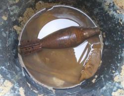 Pengepul Barang Rongsok di Depok Temukan Mortir