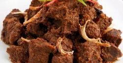 Mengulik Filosofi Rendang di Nusantara Marandang