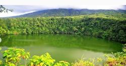 Keunikan Danau Tolire, Ada Kisah Mistis Sembunyi di Gunung Gamalama