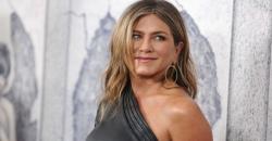 Bercerai 2 Kali, Jennifer Aniston Sebut Pernikahannya Bahagia