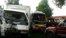 Begini Kondisi 14 Mobil dan 19 Motor yang Ditabrak Truk di Bumiayu