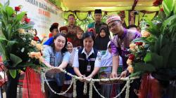 Kereta Commuter Indonesia Bangun Taman Baca Inovator Si Karel