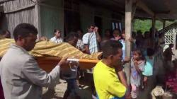 Mantan Camat di NTT Ditemukan Tewas di Tengah Hutan, Keluarga Histeris