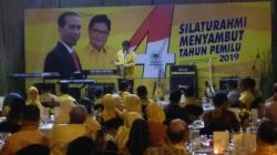 Di Depan JK, Airlangga Umumkan TGB Gabung Partai Golkar