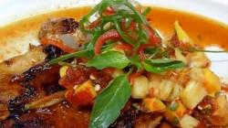 Tren Food Plating 2019, Eksplorasi Warna Kontras dan Simpel