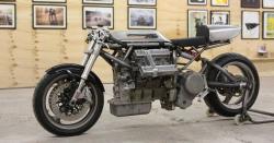 Unik, Motor Ini Gunakan Mesin Mobil Maserati V6