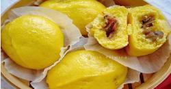 Liburan, Serunya Bikin Bakpao Lezat yang Terbuat dari Labu Kuning