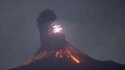 Seismograf Kena Petir, Pemantauan Gunung Anak Krakatau Pakai Teropong