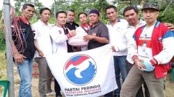 Pemuda Perindo Lampung Bantu Korban Tsunami di Kalianda