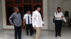 Sandi Bertemu Ustaz Solmed Bahas Produk Sarung Milenial