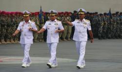 Menteri dan Pejabat Tinggi TNI Hadiri Pelantikan KSAL di Istana