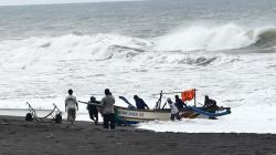 Pemkab Gunungkidul Pasang Pemantau Cuaca untuk Para Nelayan