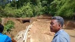 Video Detik-Detik Terjadinya Longsor di Jembatan Kembar Simalungun