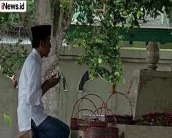 Kunjungan ke Blitar, Jokowi Sempatkan Ziarah ke Makam Soekarno