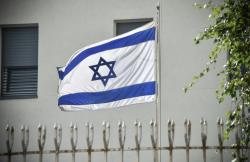Mobil Tabrak Barikade dekat Kedutaan Israel di Tokyo, Pria Paruh Baya Ditangkap<