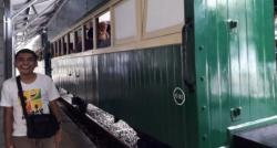 Keseruan Insan Autis Berwisata Kereta Tua di Ambarawa