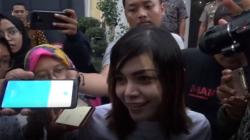 Usai Diperiksa, Avriellya Janji Bantu Polisi Bongkar Prostitusi Online