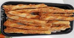 Mencicipi Puff Stik Keju, Pastry Renyah Mudah Dibuat