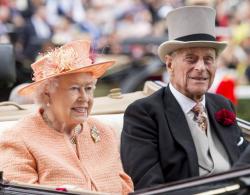 Pangeran Philip Suami Ratu Elizabeth II Kecelakaan, Mobilnya Terguling