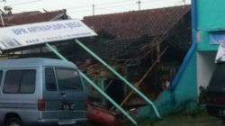 Puting Beliung Terjang Kabupaten Tegal, Puluhan Rumah Rusak Parah