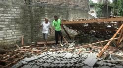 Puting Beliung Terjang 4 Desa di Tuban, 1 Tewas, Puluhan Rumah Rusak