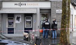 Bank di Kota Paris Dirampok Siang Hari Tanpa Diketahui Orang Sekitar