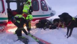 Helikopter dan Pesawat Tabrakan di Pegunungan Es Italia, 7 Orang Tewas