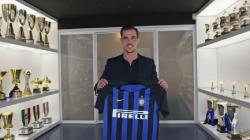 Inter Milan Resmi Pinjam Cedric Soares dari Southampton