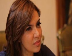 Biar Tenang Sebelum Tampil di Layar Kaca, Najwa Shihab Baca Alquran
