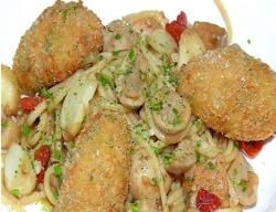 Tren 2019, Lezatnya Spaghetti Campur Oncom Favorit Milenial