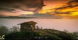 Berburu Sunrise di Gunung Ireng, Formasi Batunya Ada sejak Zaman Purba