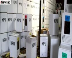Ratusan Kotak Suara Rusak Terkena Hujan, KPU Cirebon Akan Ganti Baru