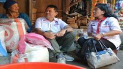 Sapa Warga, Caleg Perindo Immanuel Partogi Blusukan ke Pasar Japuan