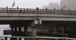 Disiarkan Live, Artis Internet Tewas Setelah Loncat dari Jembatan