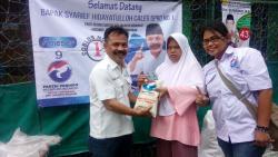 Ringankan Beban Warga, Caleg Perindo Adakan Bazar Beras di Mampang