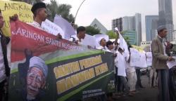 Santri Nusantara Tuntut Fadli Zon Minta Maaf Terbuka ke Mbah Moen