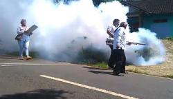 Berantas DB, Partai Perindo Kendal Kebut Target Fogging di 100 Titik