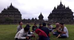 Candi Plaosan di Klaten, Lokasi Asyik Berkumpul bagi Penggemar Ular