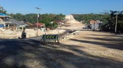 Tuntaskan Jalur Lintas Selatan, Pemprov Jatim Bangun 71,685 Km Melalui Dana IDB