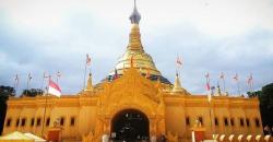 Wisata ke Tanah Karo, Intip Kemegahan Pagoda Emas di Taman Lumbini