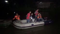 Belajar Renang, Remaja Hanyut Terseret Arus Sungai Silo Tanjung Balai