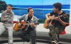 Demi Tuhan Aku Ikhlas, Cara Armada Semangati Ifan Seventeen agar Terus Bernyanyi