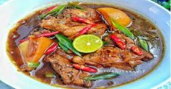 Mencicipi Ayam Kecap Jeruk Limau, Kelezatannya Bikin Ketagihan