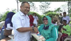 Bantu Warga Kurang Mampu, Perindo Gelar Bazar Beras Murah di Kendal