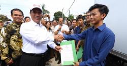 Mentan Lepas Ekspor Perdana 5 Ton Kentang Petani Garut ke Singapura