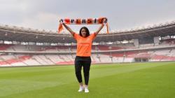 Putri Yusril Ihza Mahendra Berharap Persija Punya Tim Wanita